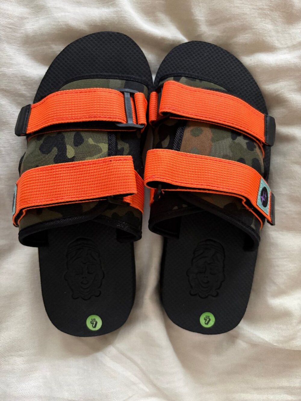 Camo Neon Orange Slide Sandals Womens Sz 8 (Mens 7) Never Worn